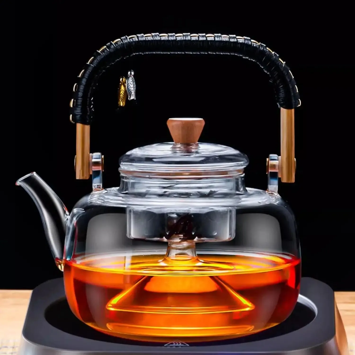 900ml Glass Teapot with Hand Woven Beam Design