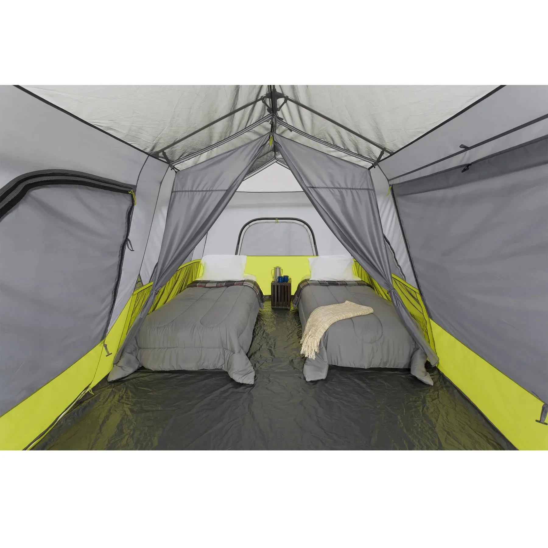 CORE 9 Person Instant Cabin Tent 14' x 9'