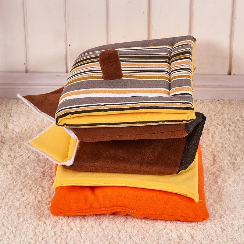 Dog's Cosy House Bed with Mat